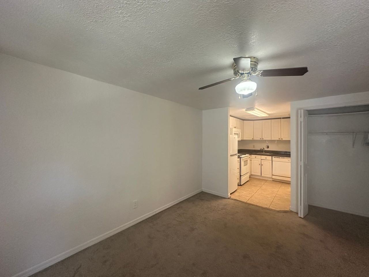 4249 E Michigan St - Photo 3 of 12