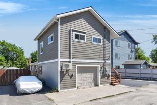 1817 S 11th St W - Photo 1 of 1
