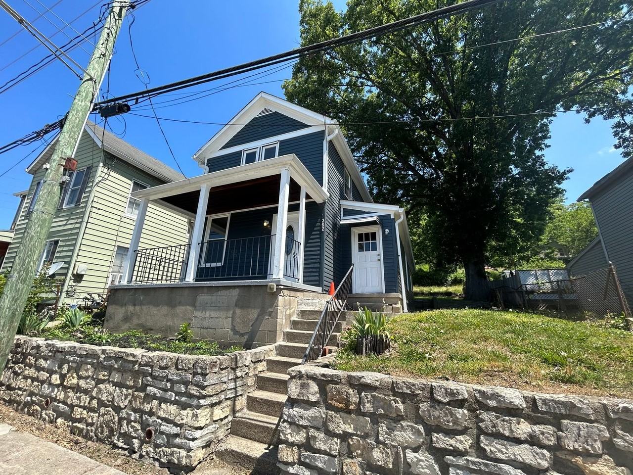 362 Three Rivers Pkwy - Photo 2 of 17