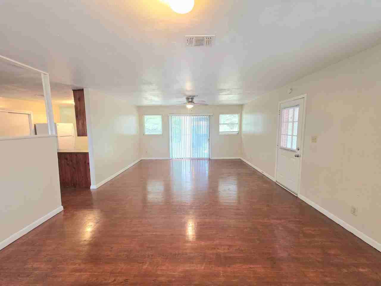 6016 Sewell St #A - Photo 5 of 18