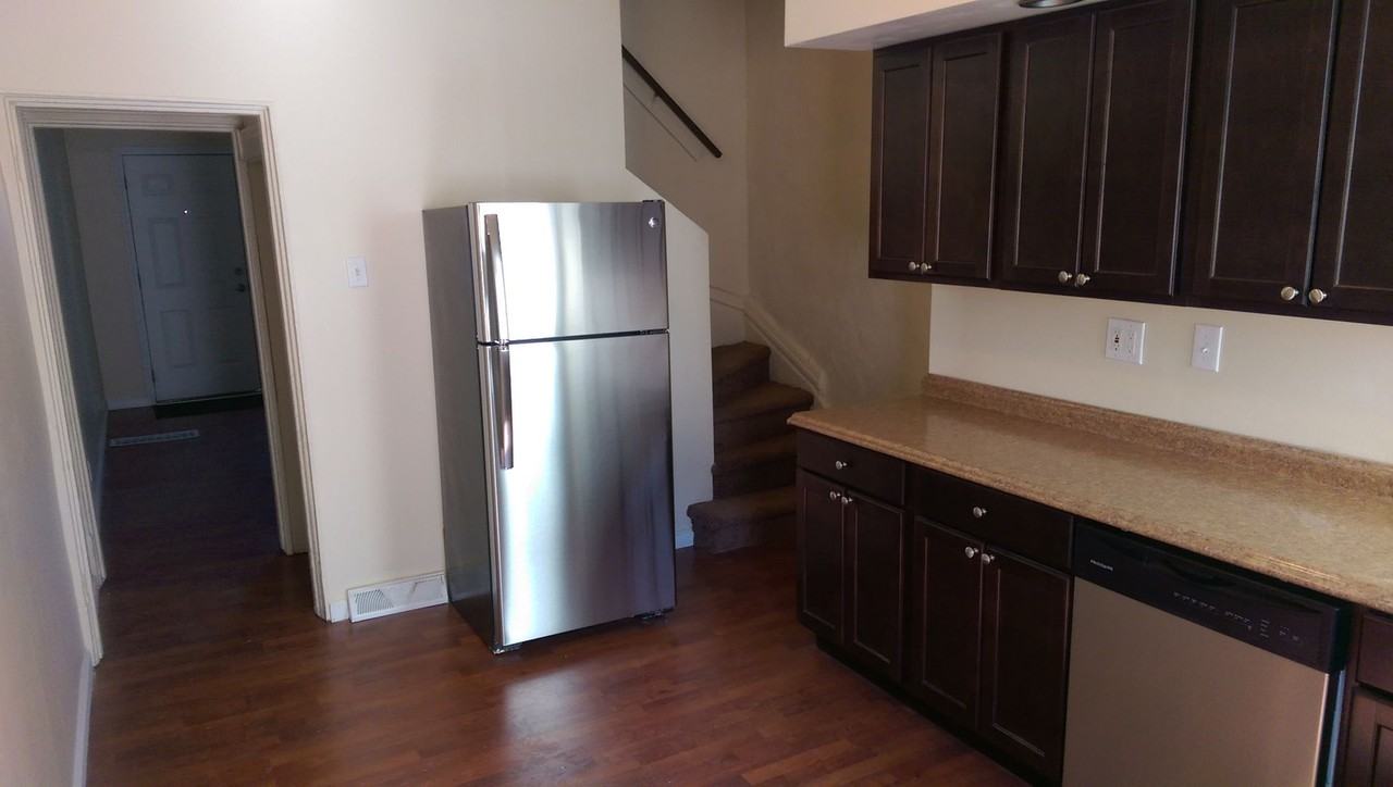 162 Banner Way - Photo 3 of 15