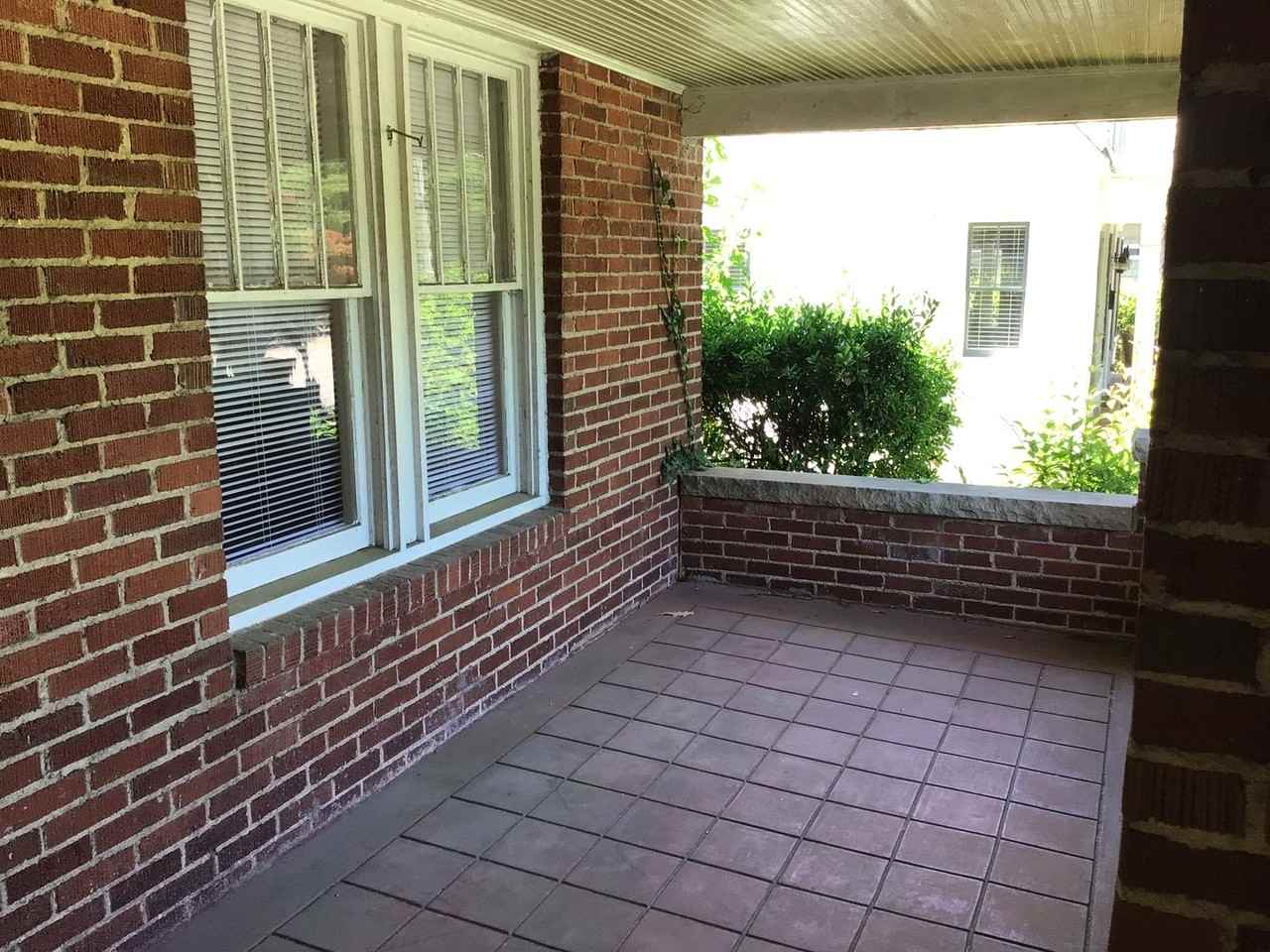 2015 Glenwood Ave - Photo 3 of 15