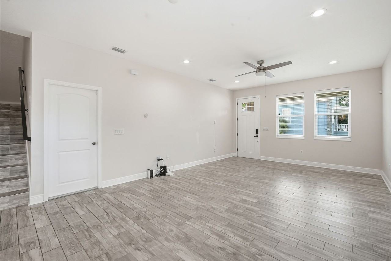 2904 Banza St - Photo 5 of 27