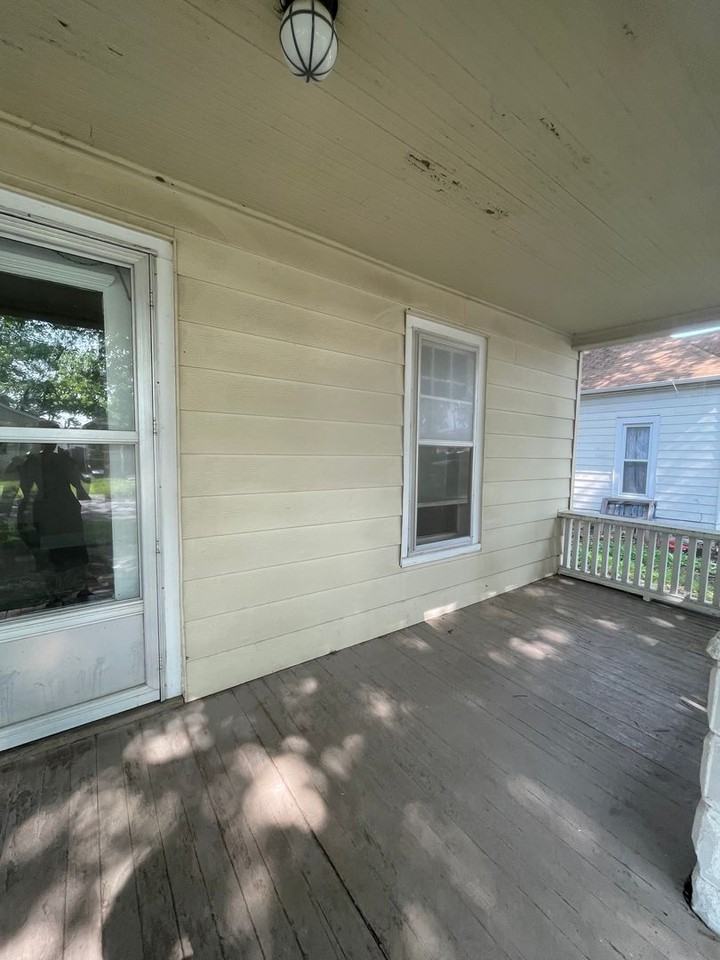 417 Constitution St - Photo 2 of 29