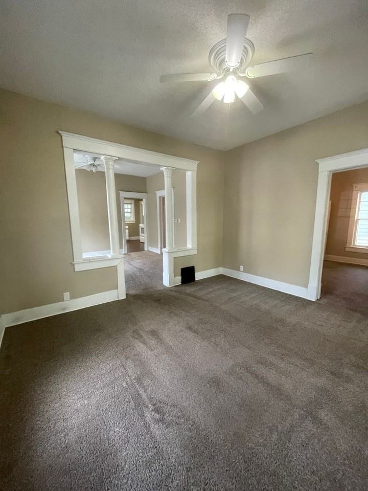 417 Constitution St - Photo 5 of 29