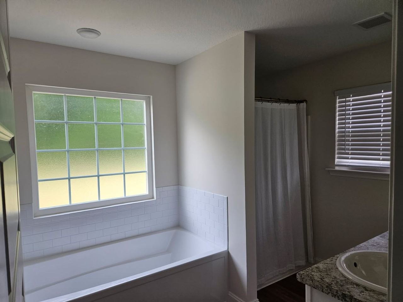 107 Enclave Ct - Photo 7 of 10
