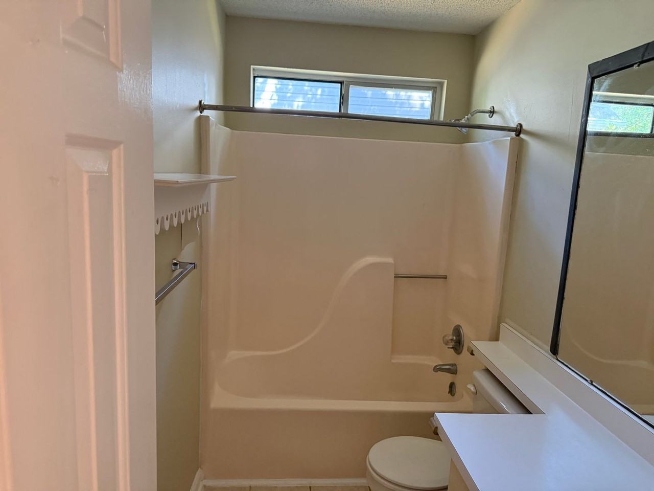 3607 Mccuiston Rd - Photo 3 of 7