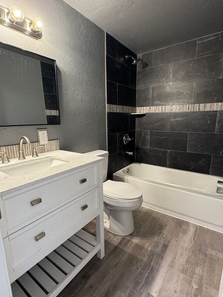 406 W G Ave - Photo 6 of 10