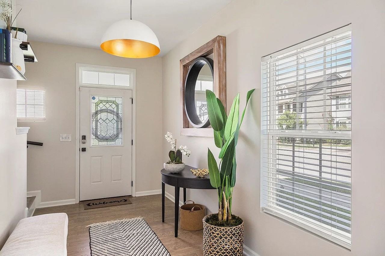 101 Roundhouse Ln - Photo 6 of 36