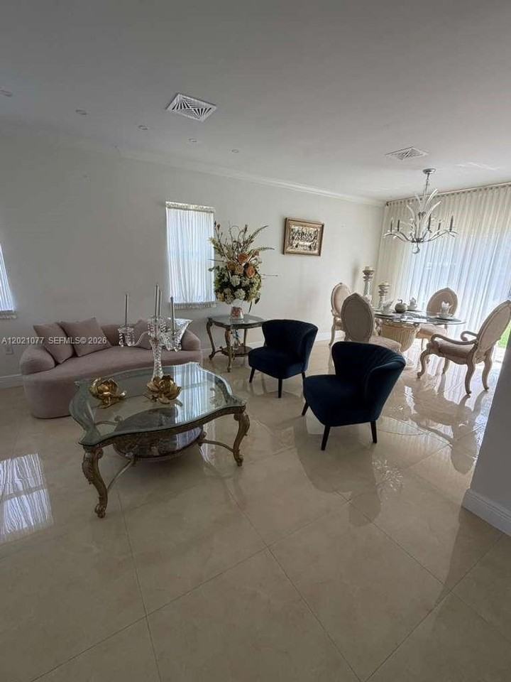 20851 Sw 88th Ct - Photo 5 of 14