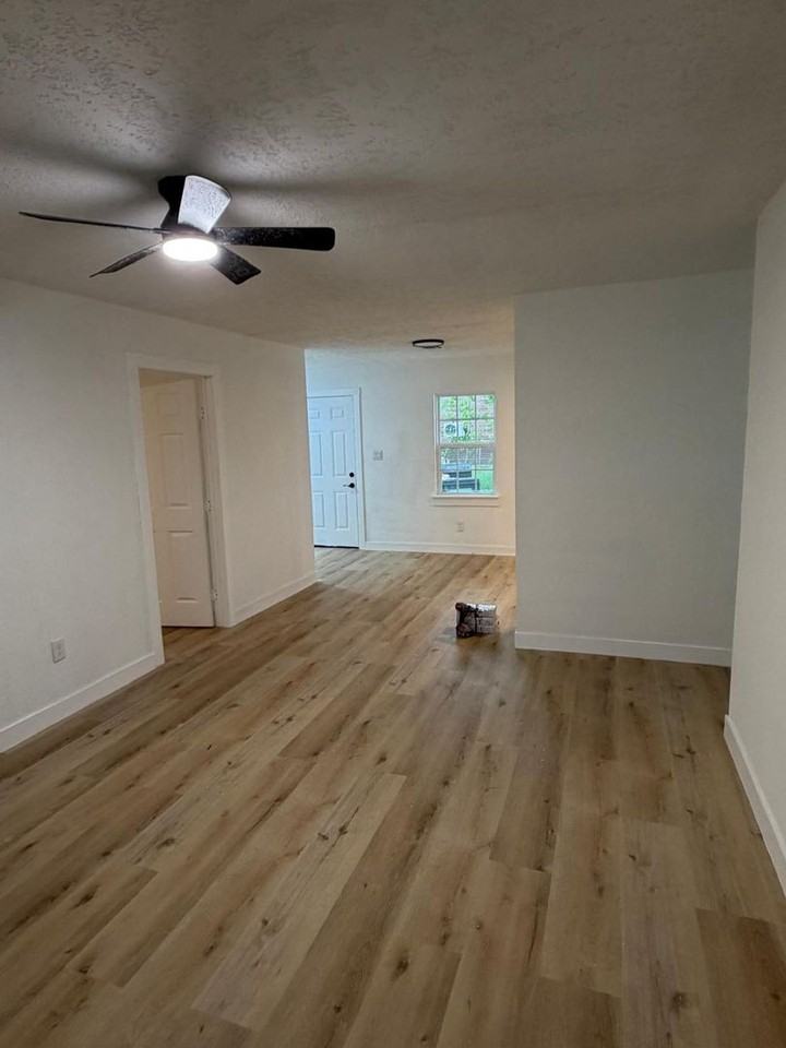 1629 Demaree Ln - Photo 7 of 8