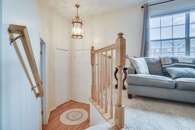 206 Dundee Pl - Photo 2 of 30