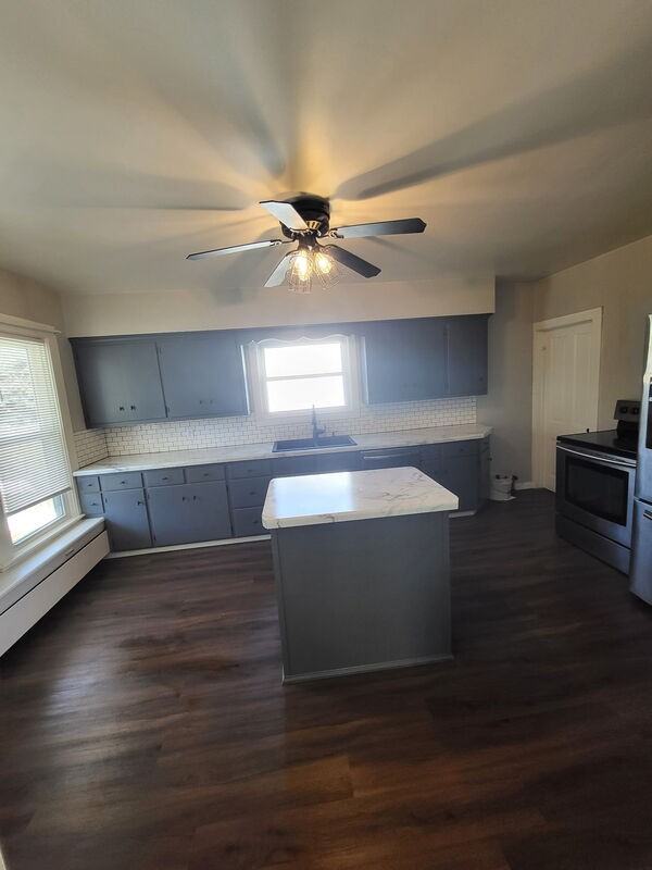 921 Chicago St - Photo 3 of 13
