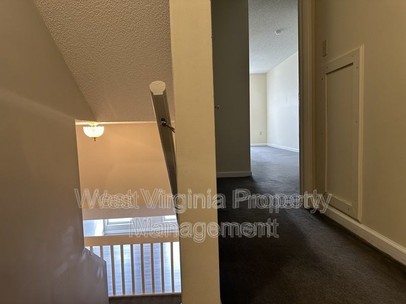 104 N 8th St #302 - Photo 4 of 7
