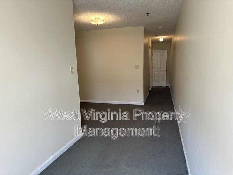 104 N 8th St #302 - Photo 6 of 7
