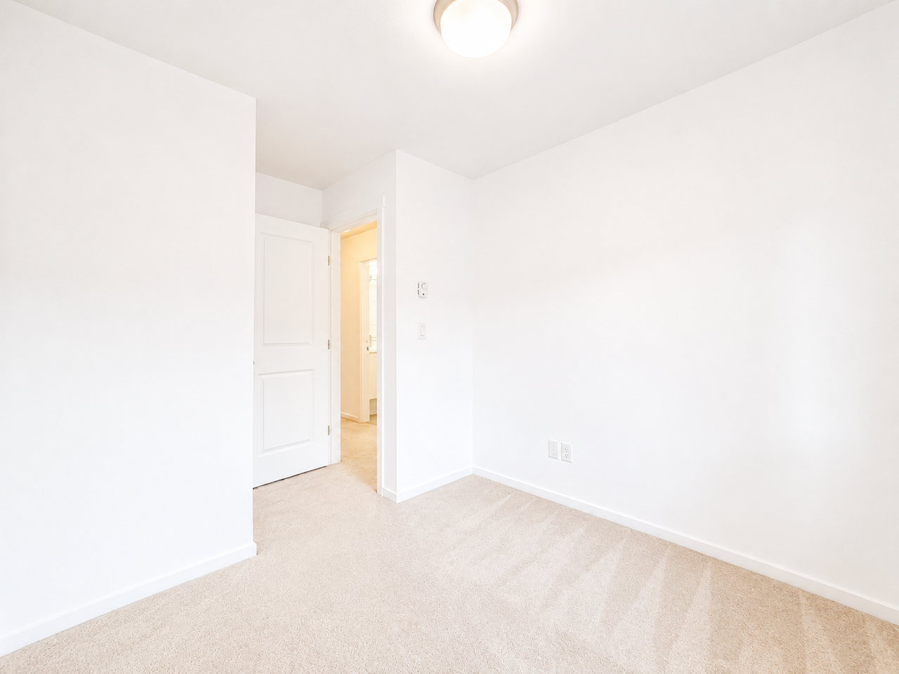 14905 60 Avenue #5 - Photo 7 of 23