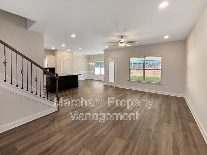 120 Starlight Dr - Photo 5 of 24