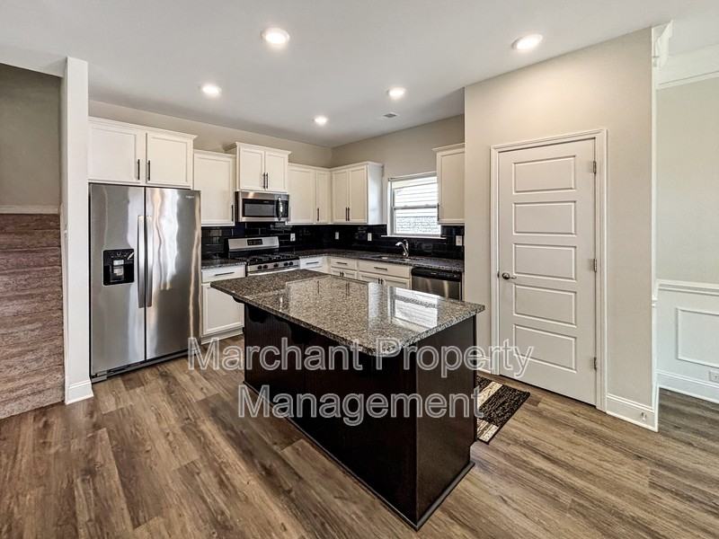 120 Starlight Dr - Photo 7 of 24