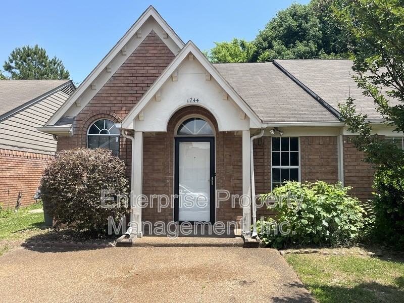 1744 Camille Way