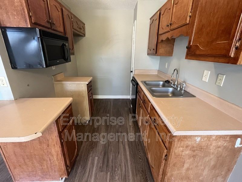 1744 Camille Way - Photo 6 of 16