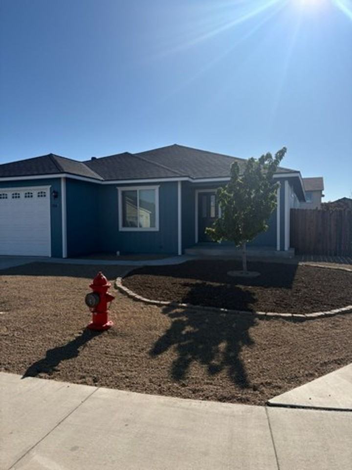 1869 Reno Rental Finders - 1869 Westward Ln., Fernley, NV 89408 - Photo 2 of 18
