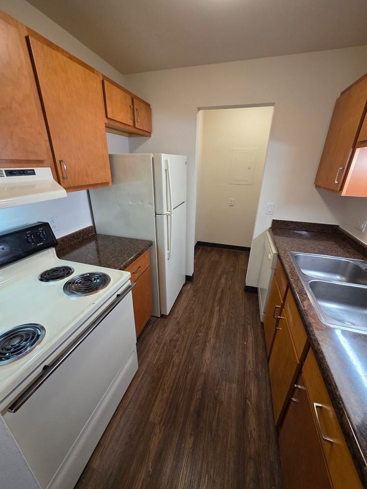 6431 Bridge Road - Photo 3 of 21