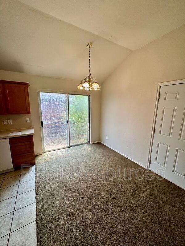 645 Nw 113th St - Photo 5 of 17