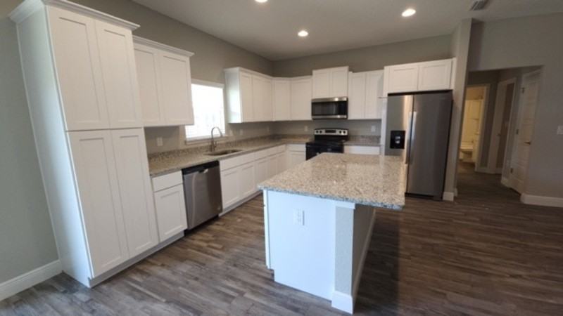 4780 Sw 95th Ln - Photo 2 of 13