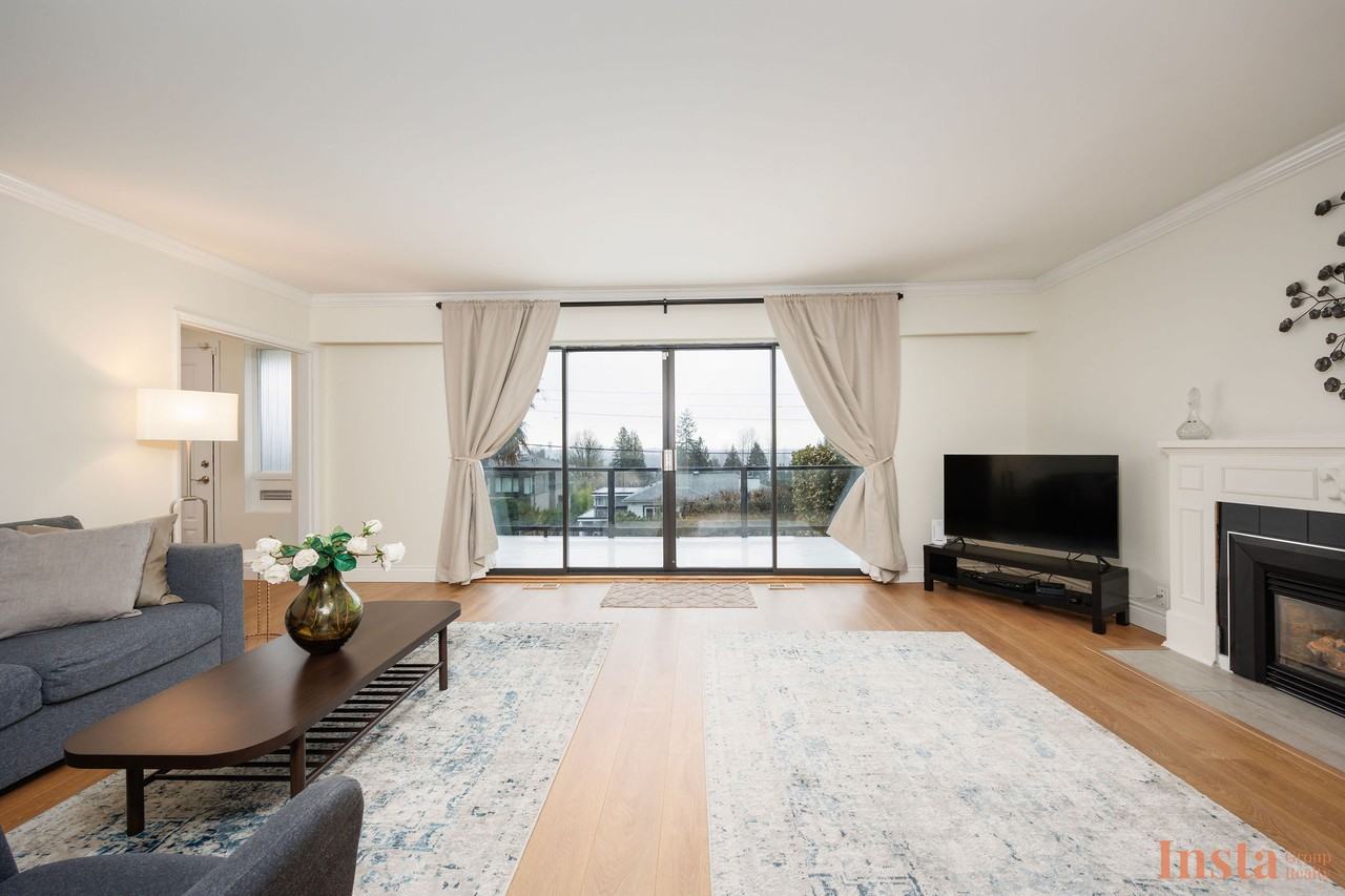 1115 Palmerston Avenue - Photo 3 of 20