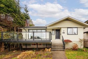 featured image of 1115 Palmerston Avenue