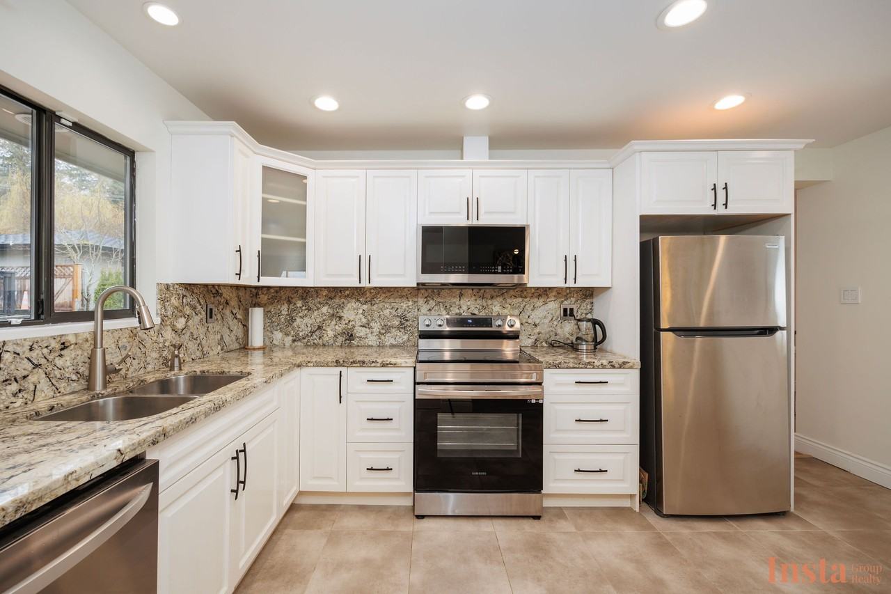 1115 Palmerston Avenue - Photo 7 of 20