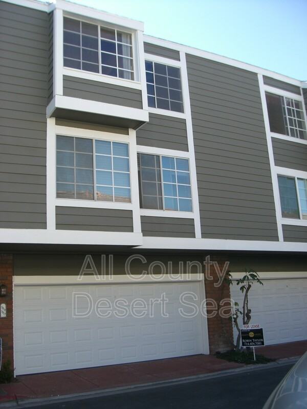 3017 Croyden Bay - Photo 3 of 20