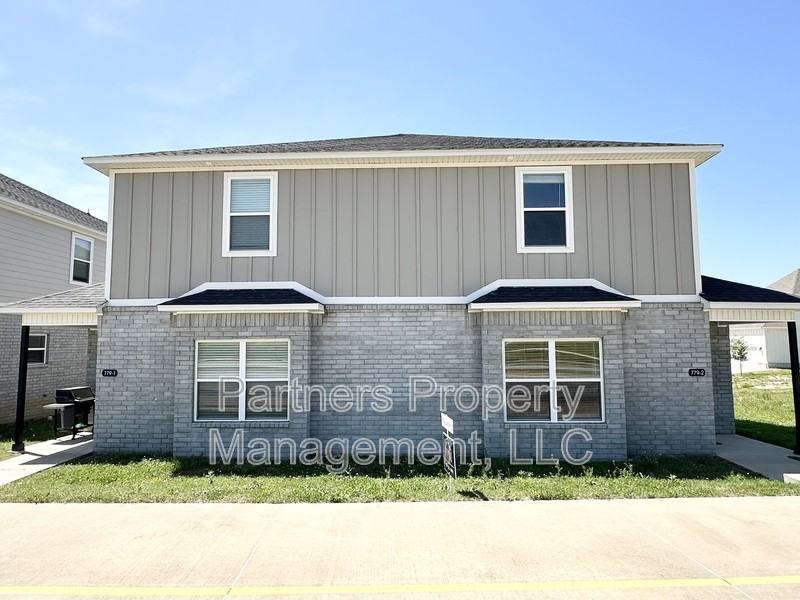 779 S Rupple Rd