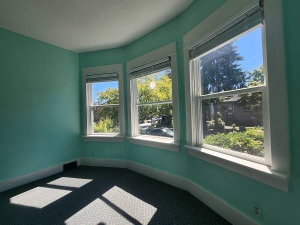967 East 14th Avenue - Photo 2 of 24
