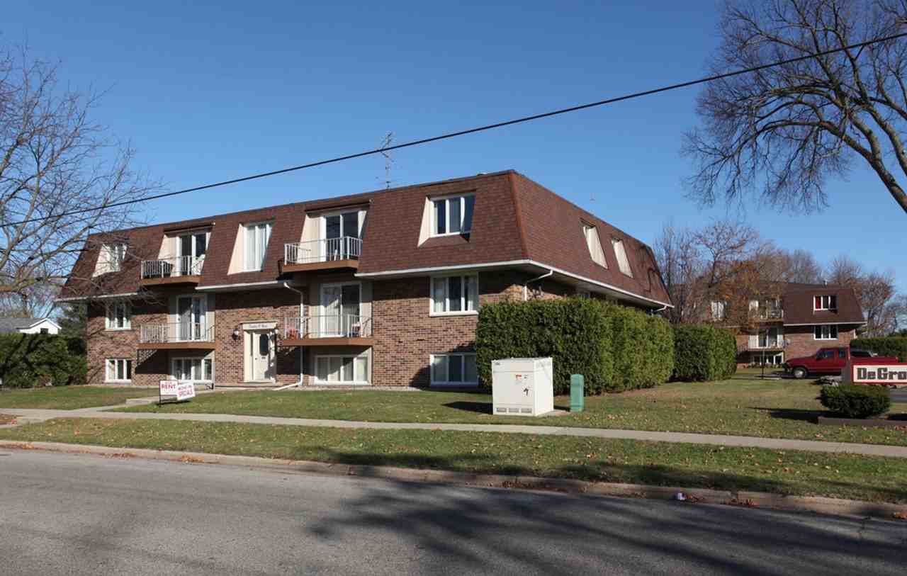 Degroff Apartments LLC - Photo 6 of 6