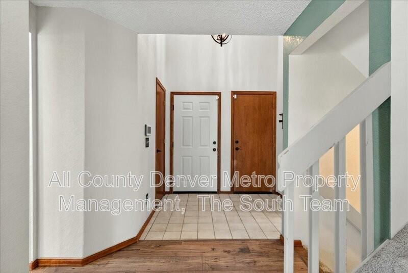 19721 E Stanford Dr - Photo 3 of 26