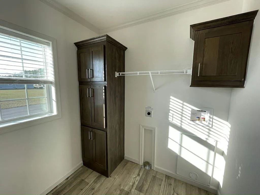 34796 Robins Song Rd - Photo 6 of 35