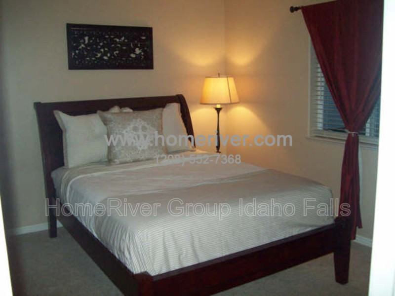 3851 John Adams Pkwy - Photo 6 of 12