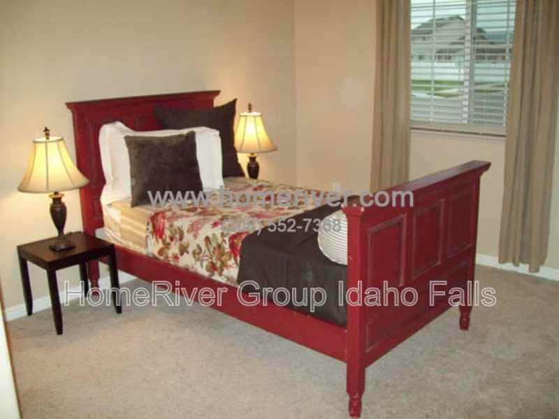 3851 John Adams Pkwy - Photo 7 of 12