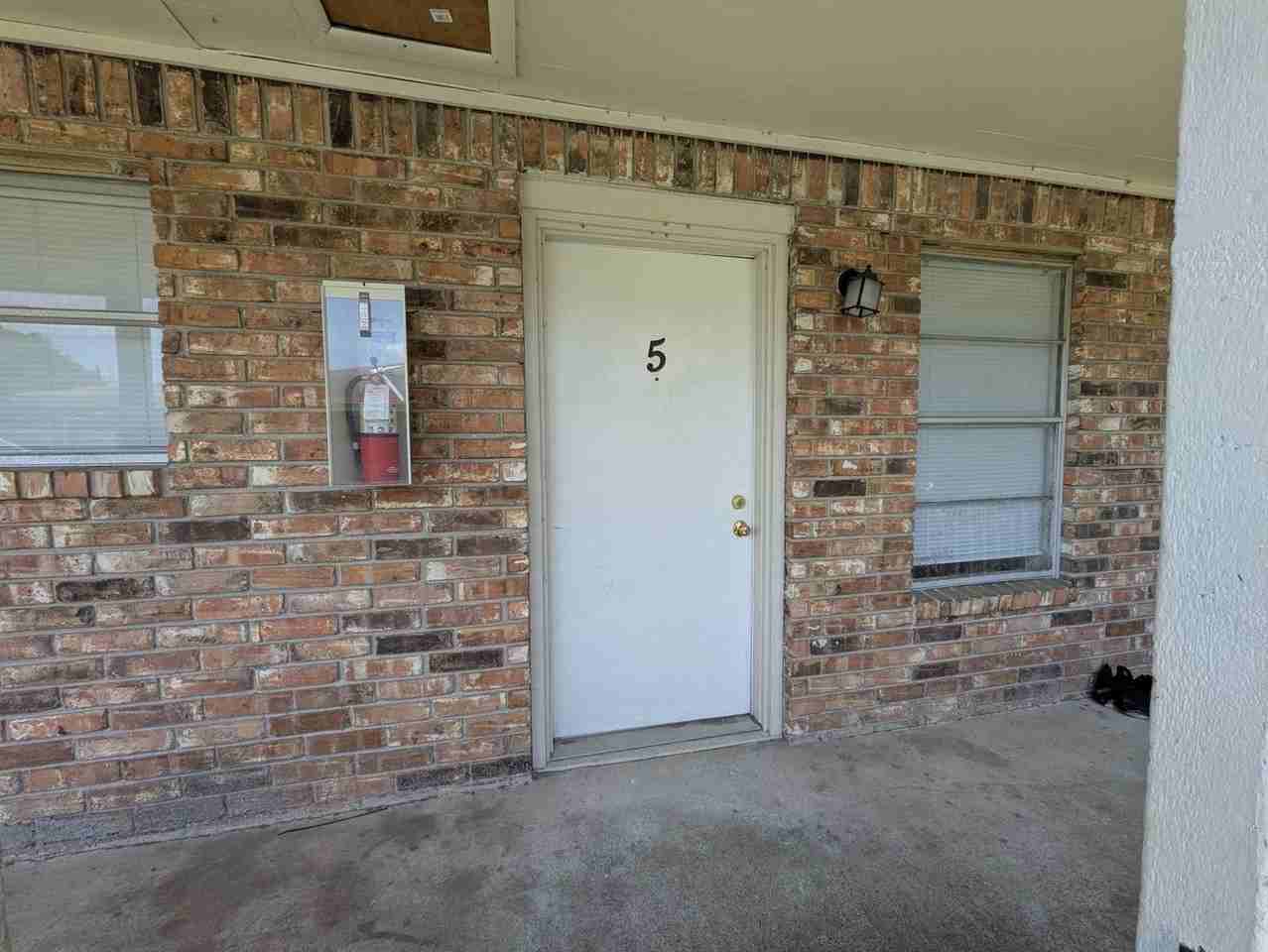 Sullivan Apartment Homes - Photo 2 of 8
