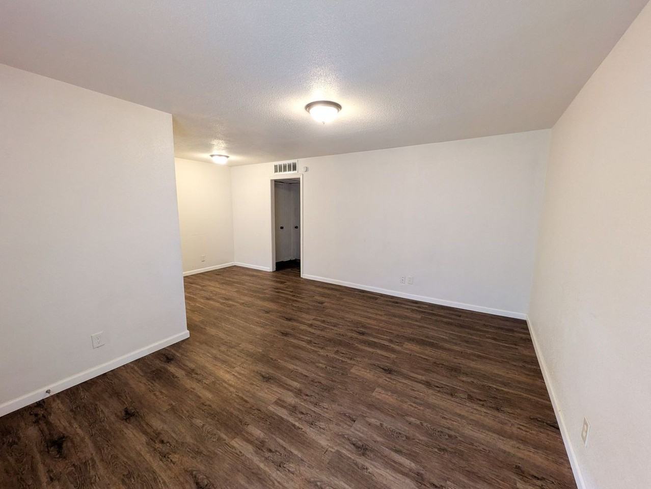 Sullivan Apartment Homes - Photo 4 of 8
