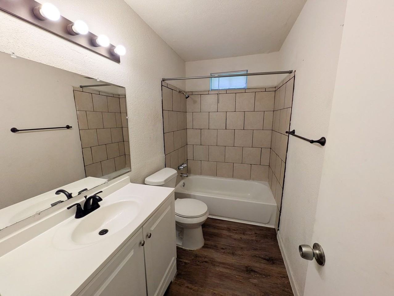 Sullivan Apartment Homes - Photo 6 of 8