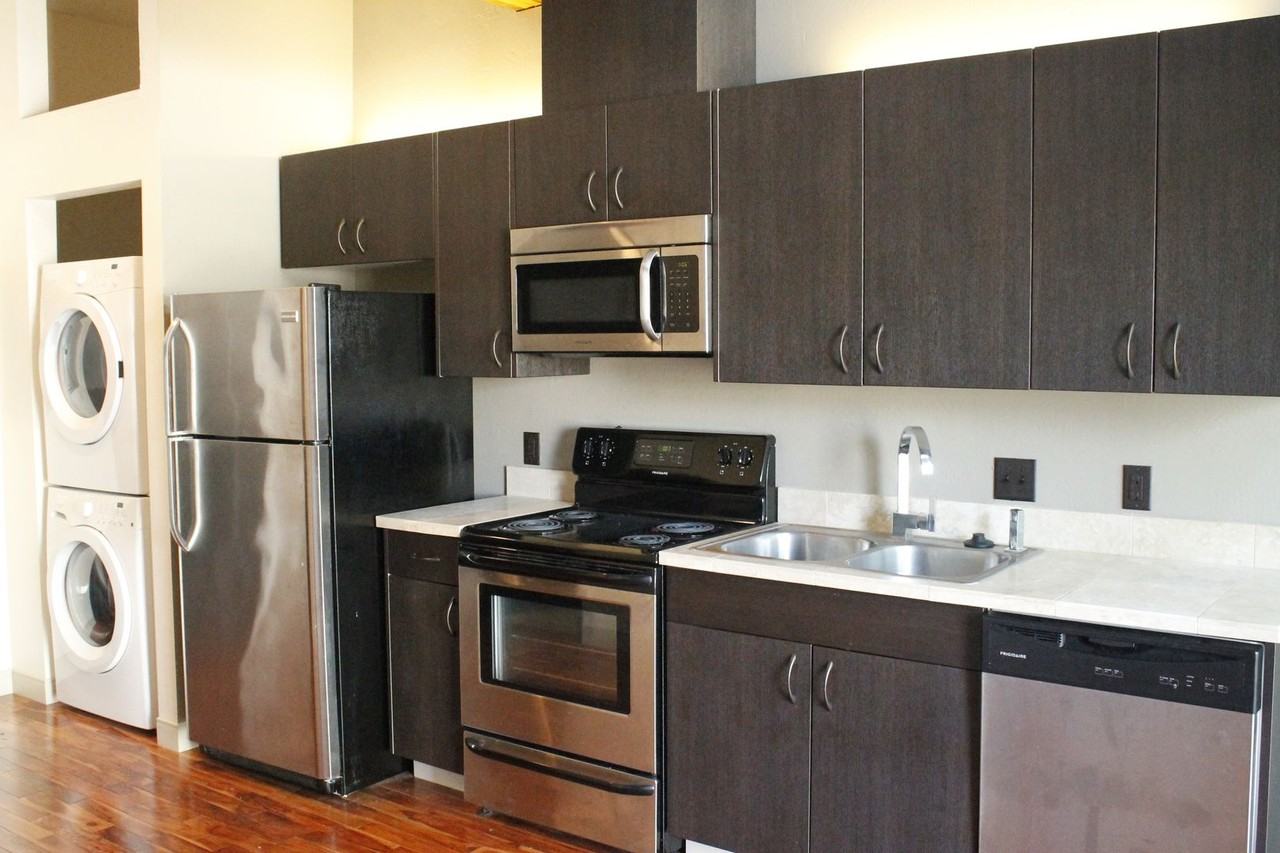 First on Broadway | 45 West Broadway - Photo 5 of 18