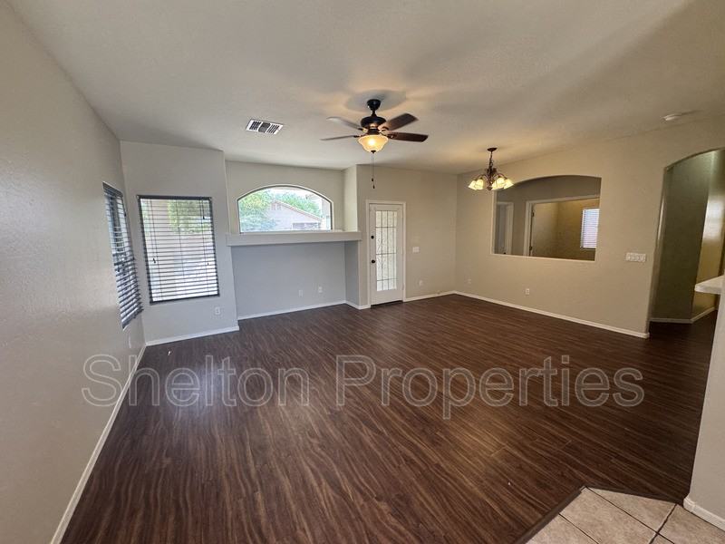12913 W Corrine Dr - Photo 2 of 12