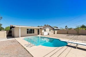 featured image of 539 W 17th St