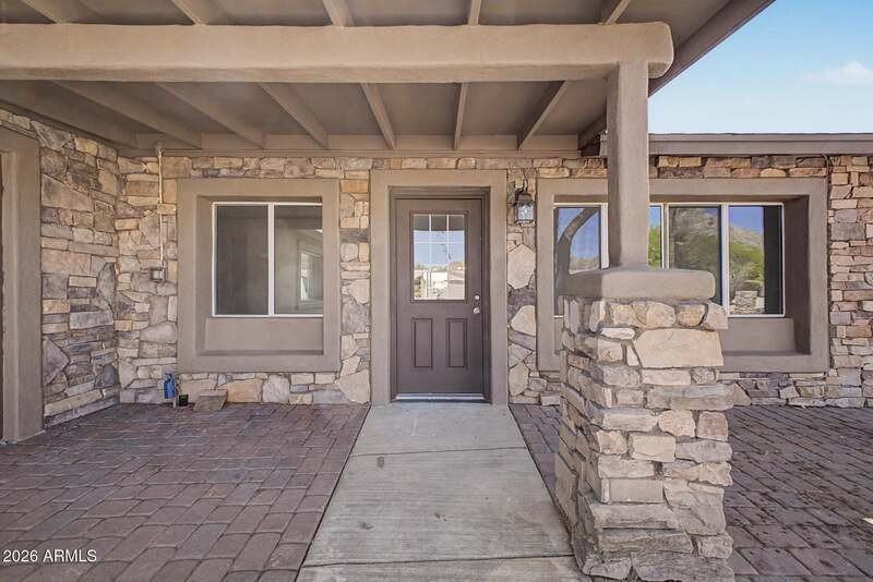 2601 E Dahlia Dr - Photo 3 of 34
