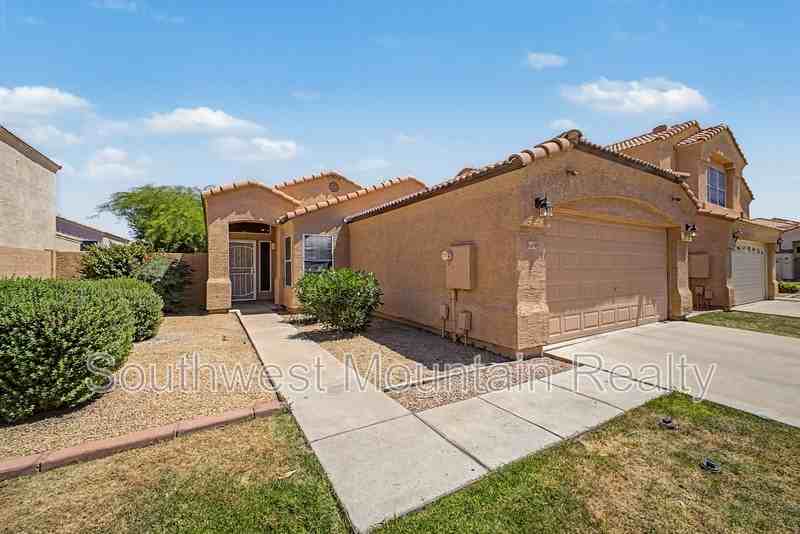 649 S Banning - Photo 4 of 31