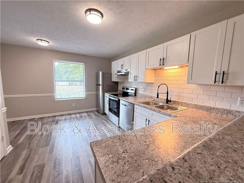 4065 Professional Dr - Photo 4 of 10