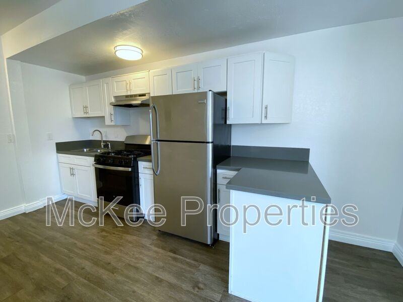 2262 Market St #1 - Photo 5 of 10