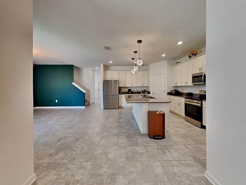 3115 Country Side Dr - Photo 7 of 20